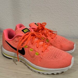 Nike Air Zoom Vomero Blush Pink Women's US 10 Running